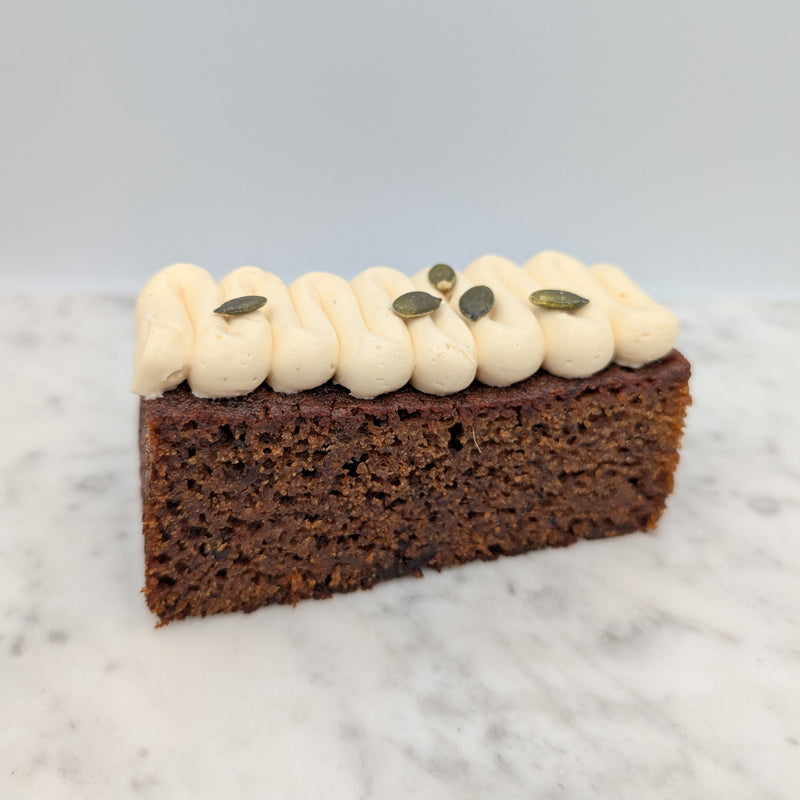 Date & Ginger Sponge Cake